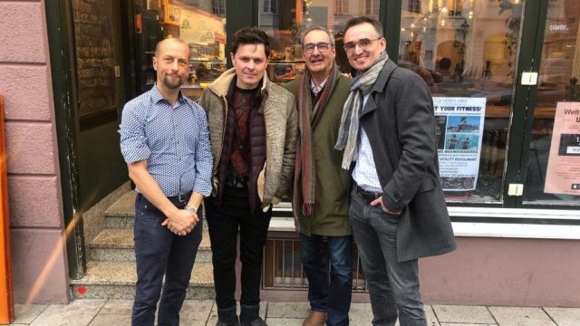 Spendenaktion: veganes Bio-Essen für Obdachlose in Augsburg